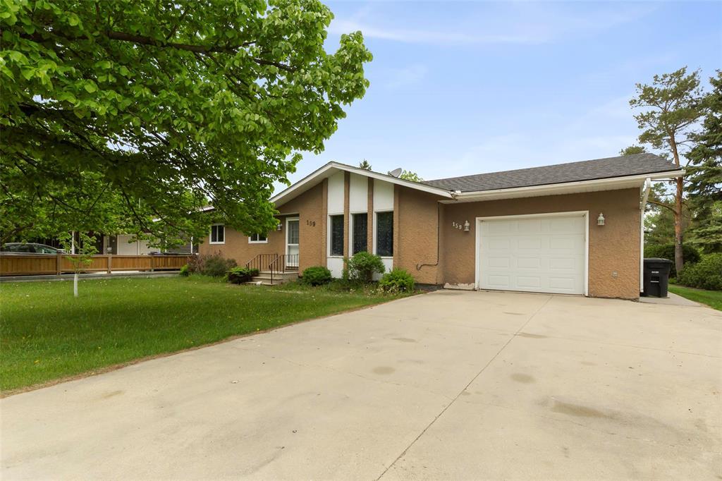 159 Third Avenue N, Blumenort, Manitoba  R0A 0C0 - Photo 1 - 202612469