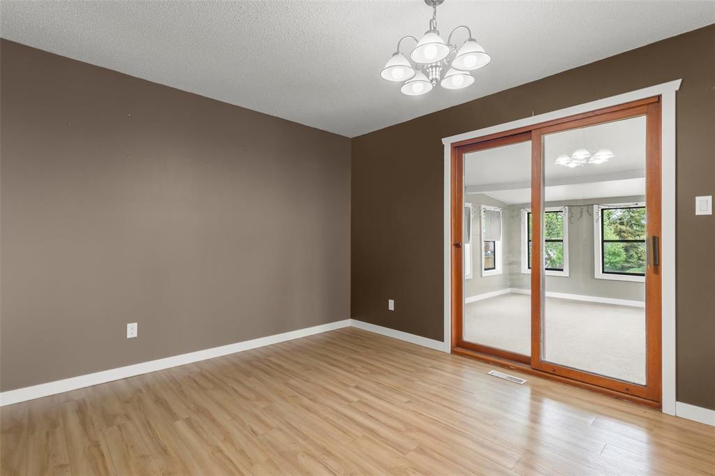 159 Third Avenue N, Blumenort, Manitoba  R0A 0C0 - Photo 6 - 202612469