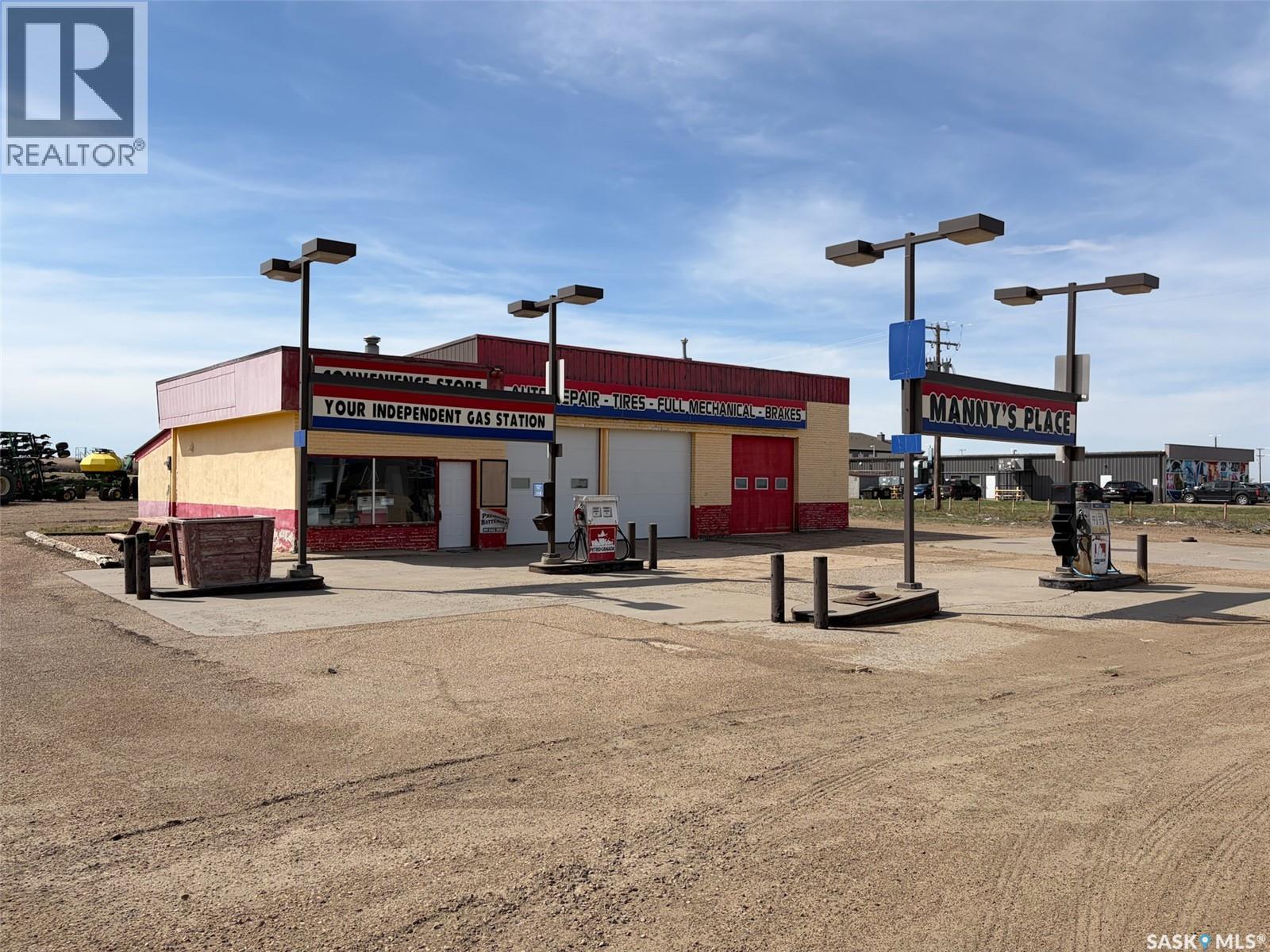 870 3rd AVENUE W, Shaunavon, Saskatchewan