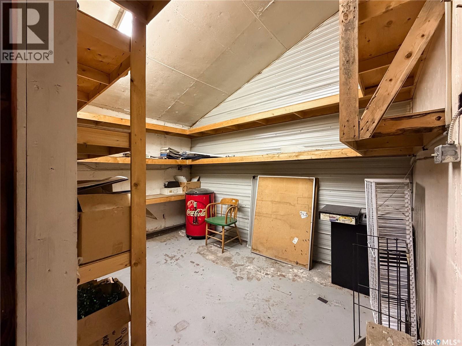 870 3rd Avenue W, Shaunavon, Saskatchewan  S0N 2M0 - Photo 16 - SK026499