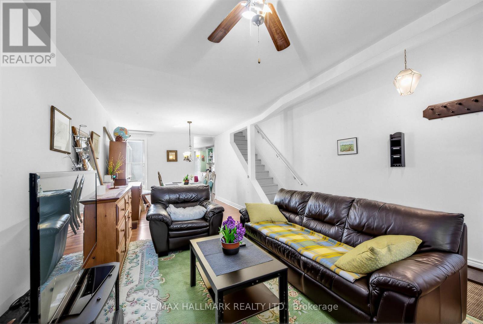 82 Muriel Avenue, Toronto, Ontario  M4J 2Y4 - Photo 11 - E13233886