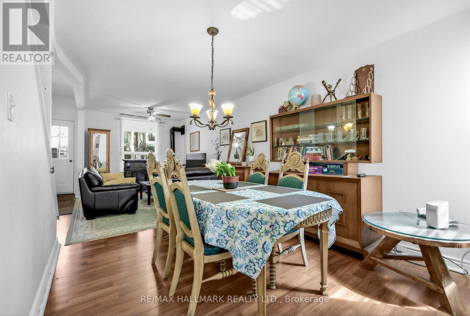 82 Muriel Avenue, Toronto, Ontario  M4J 2Y4 - Photo 13 - E13233886