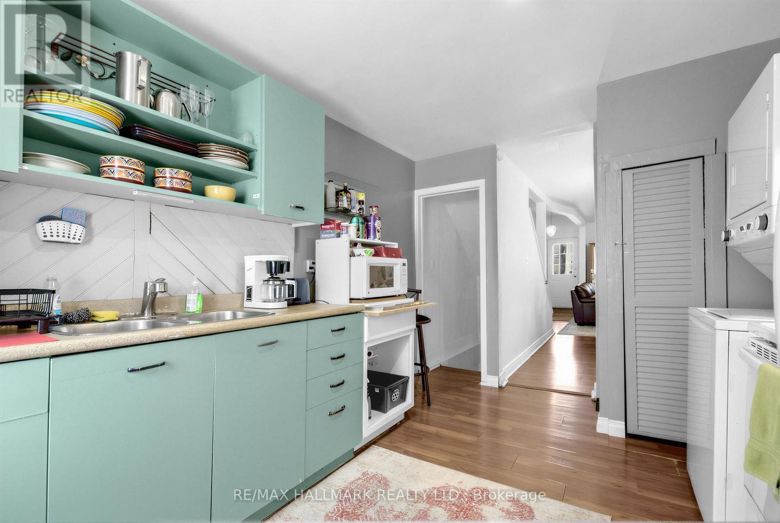 82 Muriel Avenue, Toronto, Ontario  M4J 2Y4 - Photo 18 - E13233886