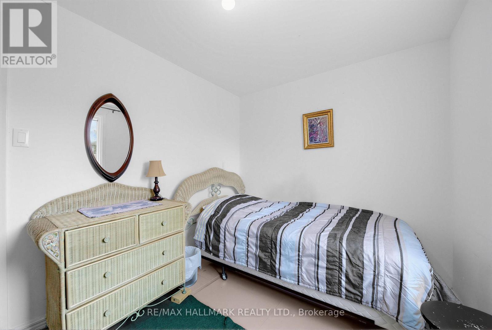 82 Muriel Avenue, Toronto, Ontario  M4J 2Y4 - Photo 22 - E13233886