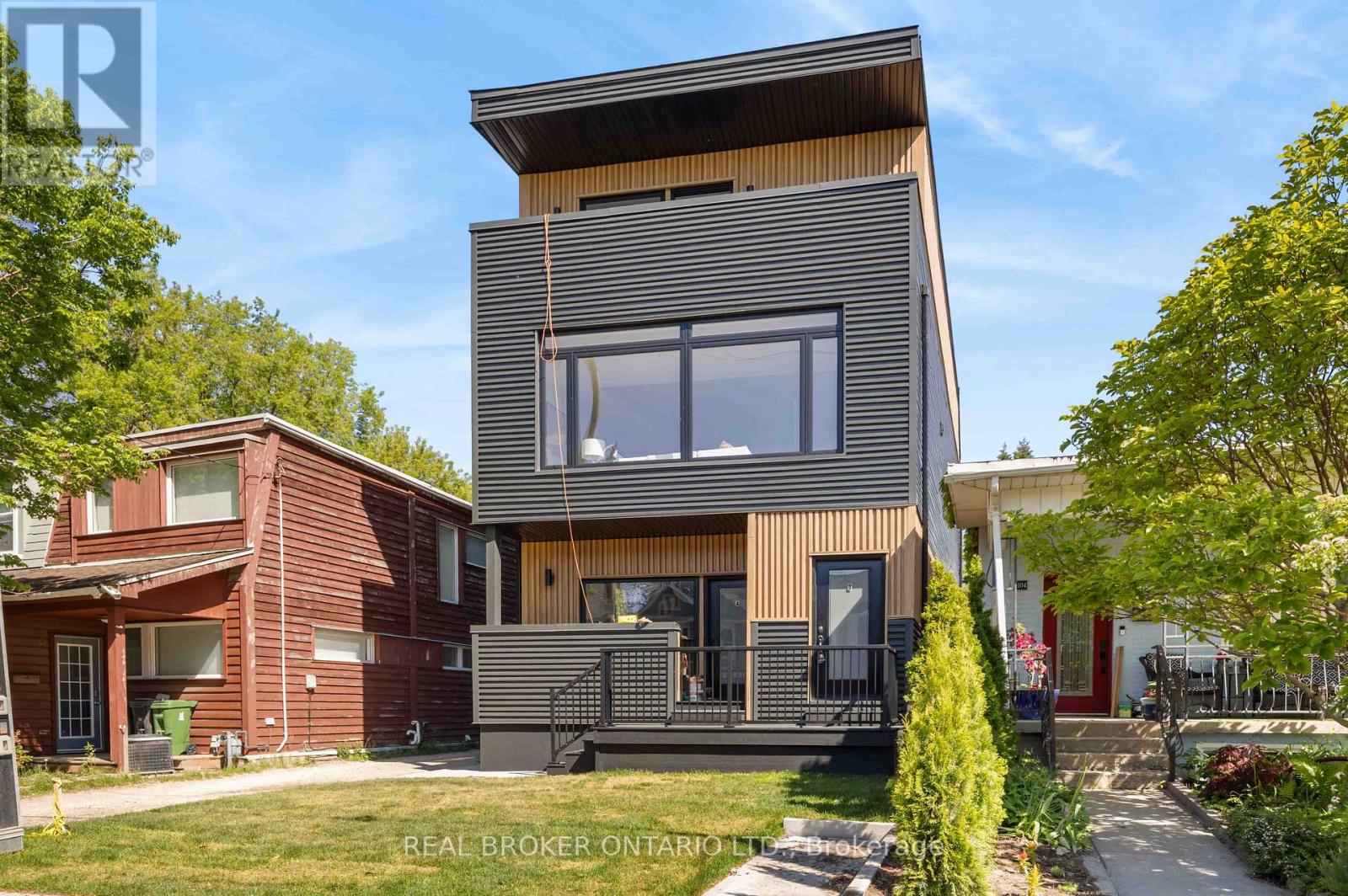 B - 102 Boultbee Avenue, Toronto, Ontario  M4J 1B3 - Photo 3 - E13233966