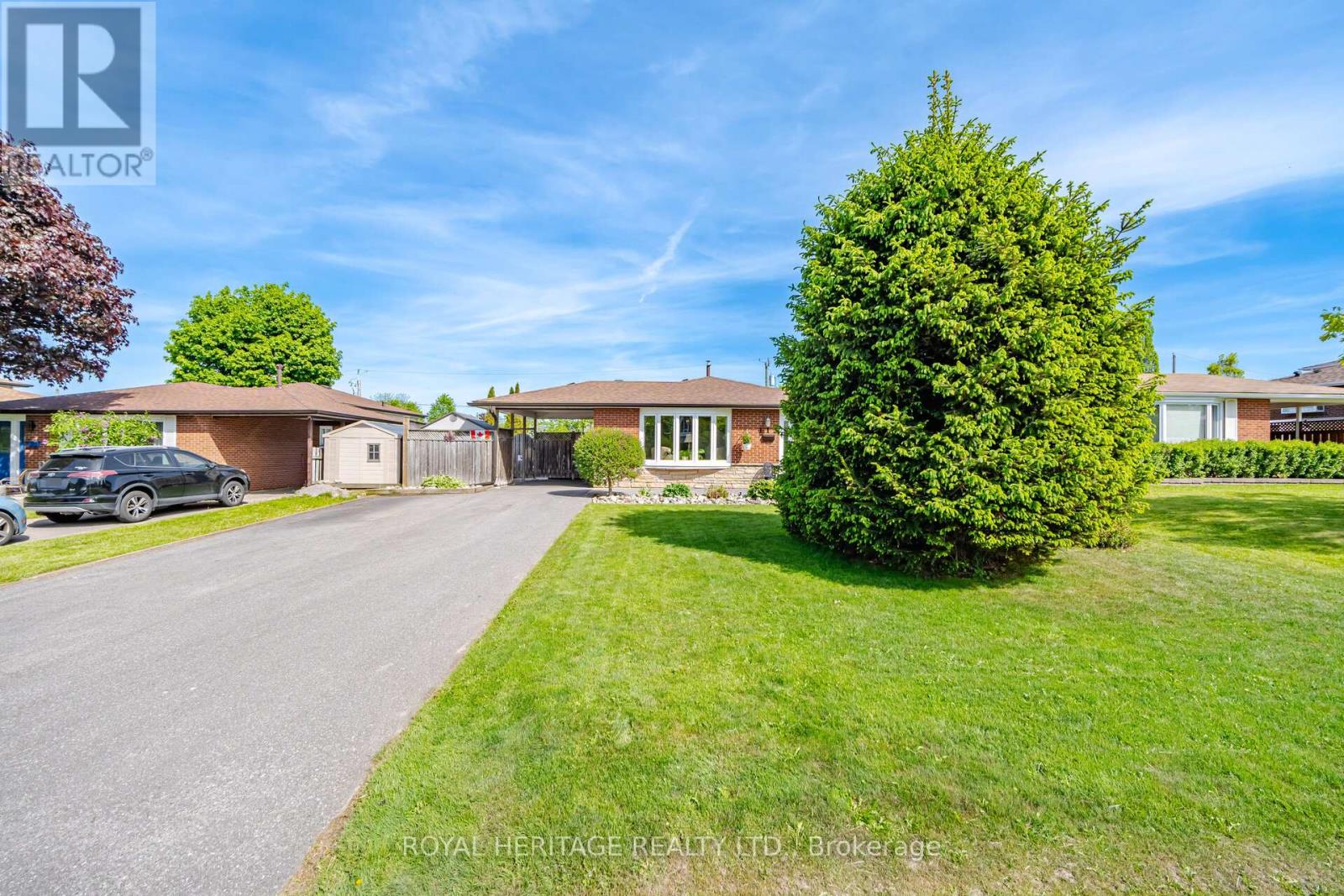 115 Clover Ridge Drive E, Ajax, Ontario  L1S 1H1 - Photo 3 - E13234044
