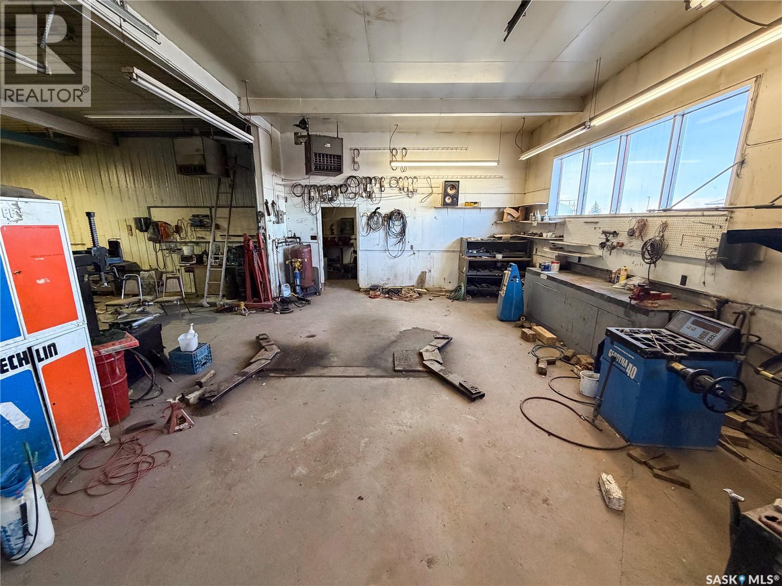 870 3rd Avenue W, Shaunavon, Saskatchewan  S0N 2M0 - Photo 24 - SK026499