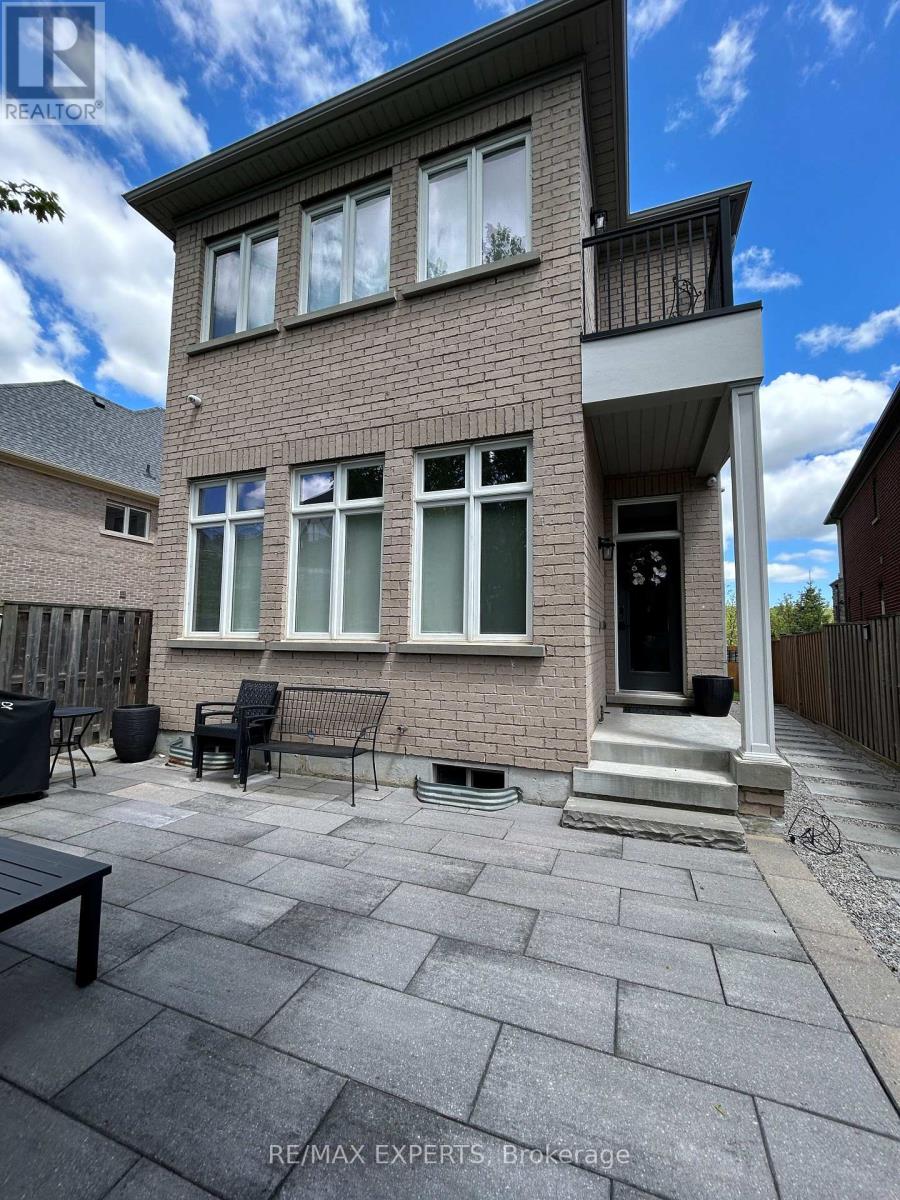 77 Robert Berry Crescent, King, Ontario  L7B 0M6 - Photo 23 - N13233914