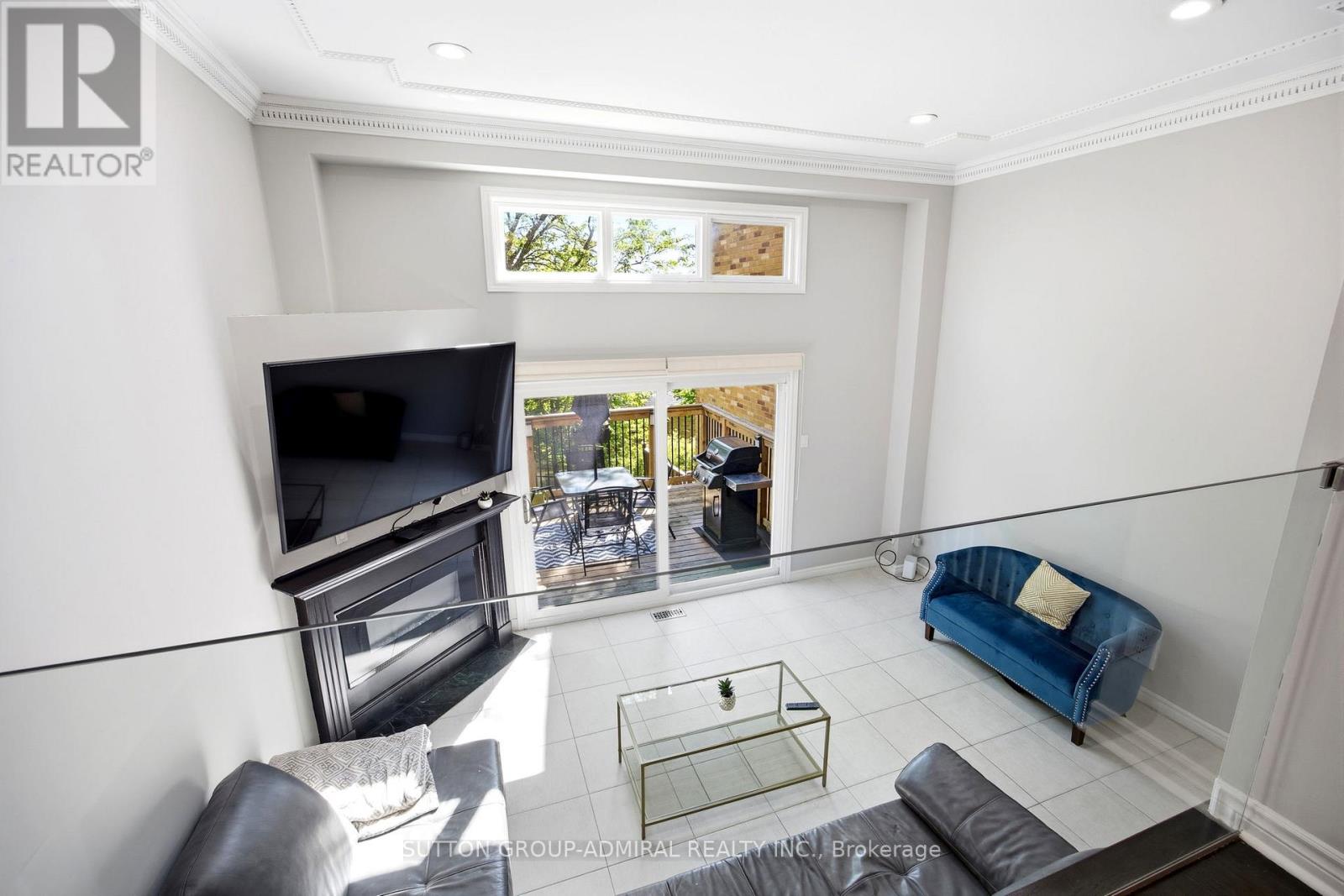 37 Old Firehall Lane, Vaughan, Ontario  L4L 8W3 - Photo 10 - N13233954