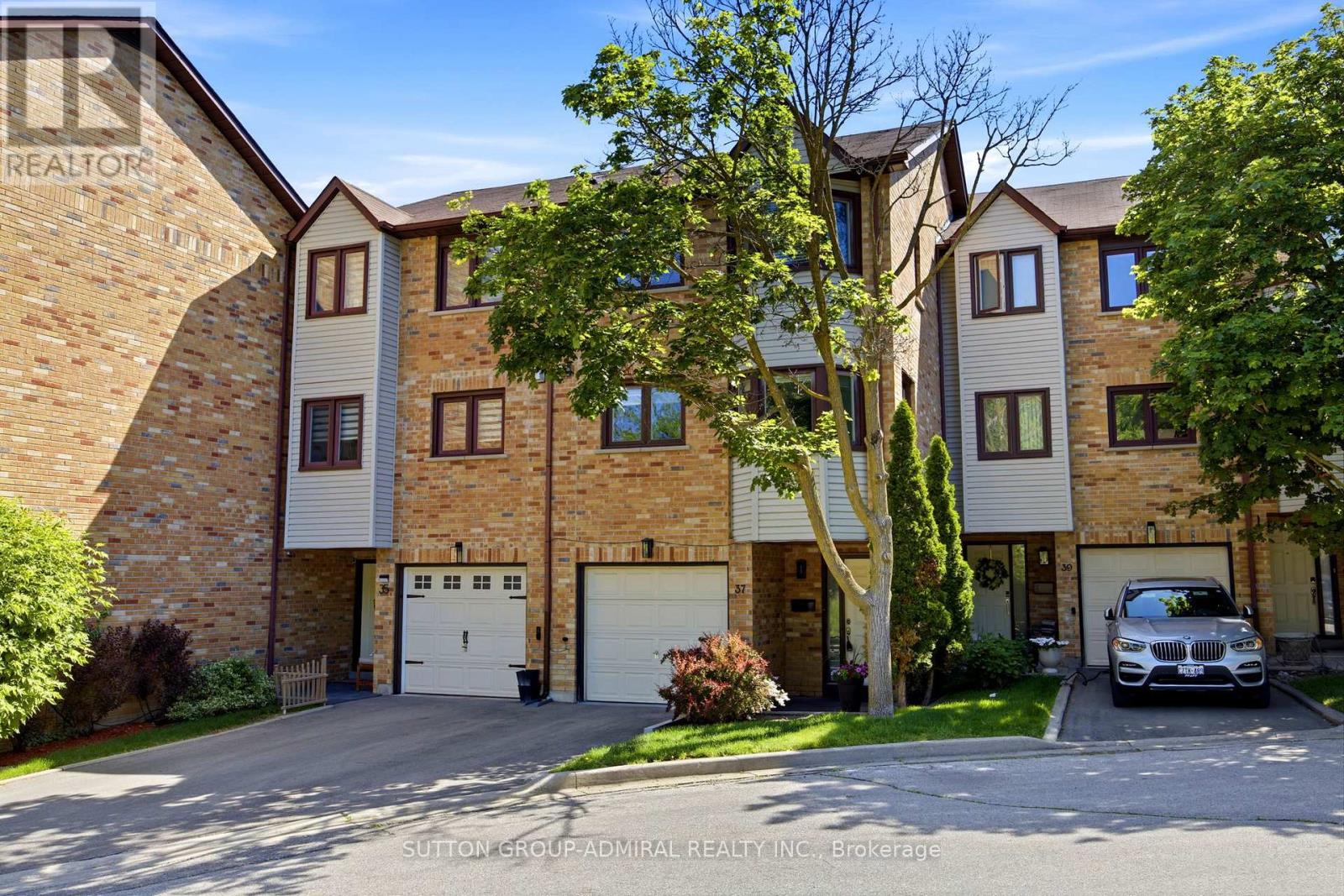 37 Old Firehall Lane, Vaughan, Ontario  L4L 8W3 - Photo 29 - N13233954