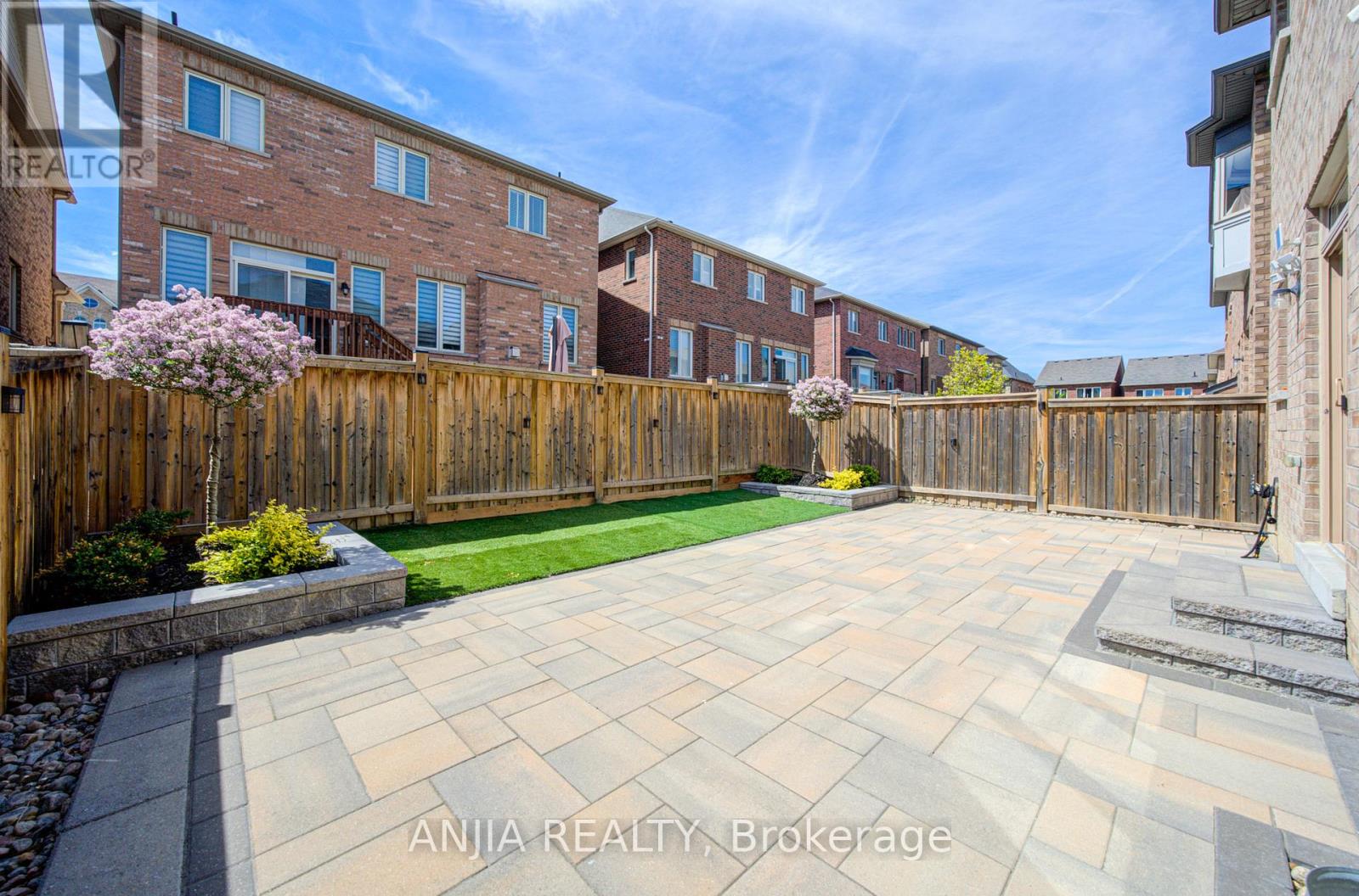 17 Holst Avenue, Markham, Ontario  L6C 0S7 - Photo 46 - N13233958