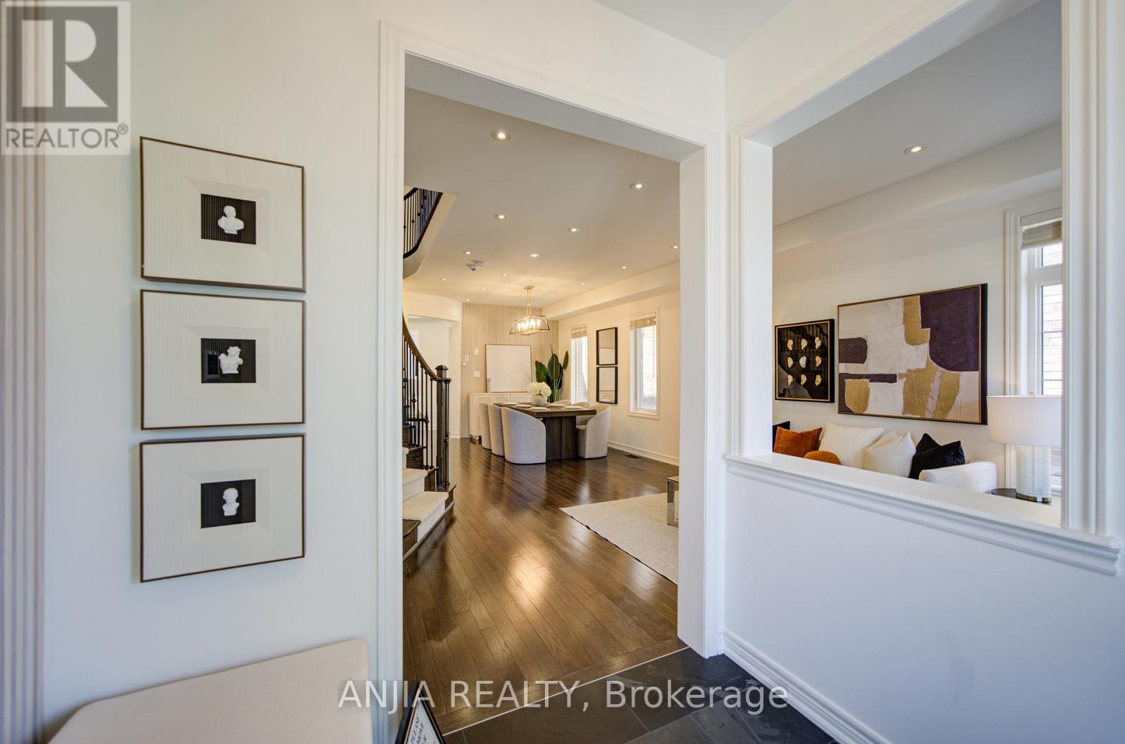17 Holst Avenue, Markham, Ontario  L6C 0S7 - Photo 7 - N13233958