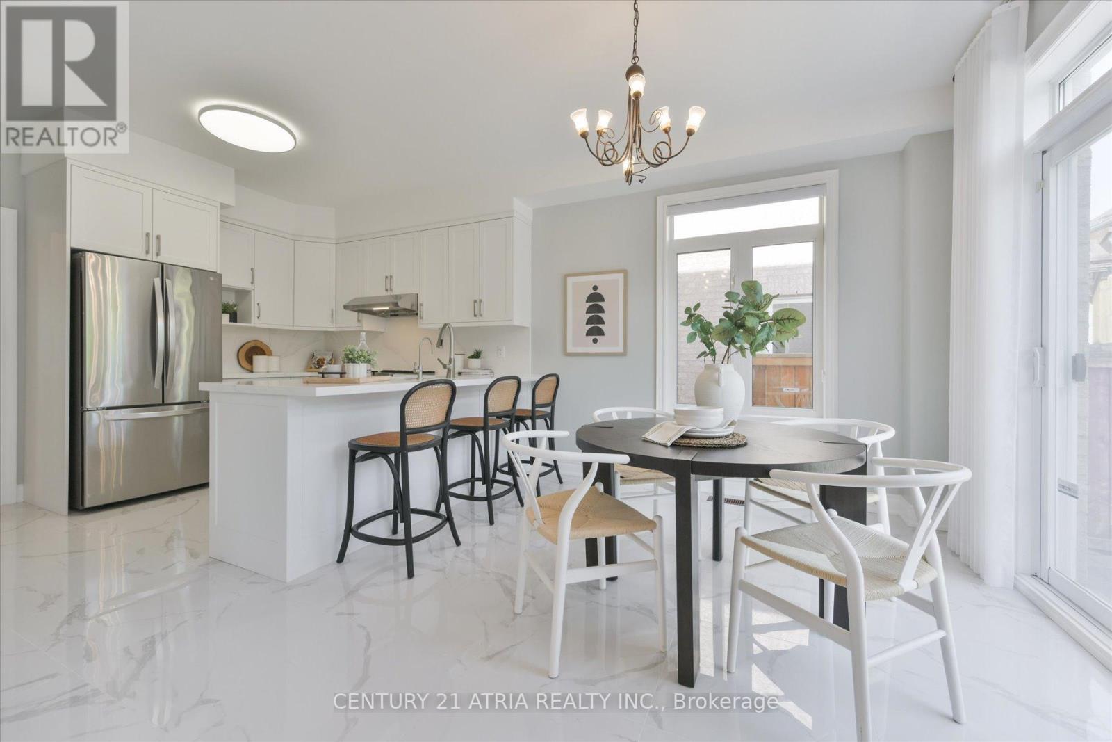 119 Martini Drive, Richmond Hill, Ontario  L4S 2V5 - Photo 15 - N13234046