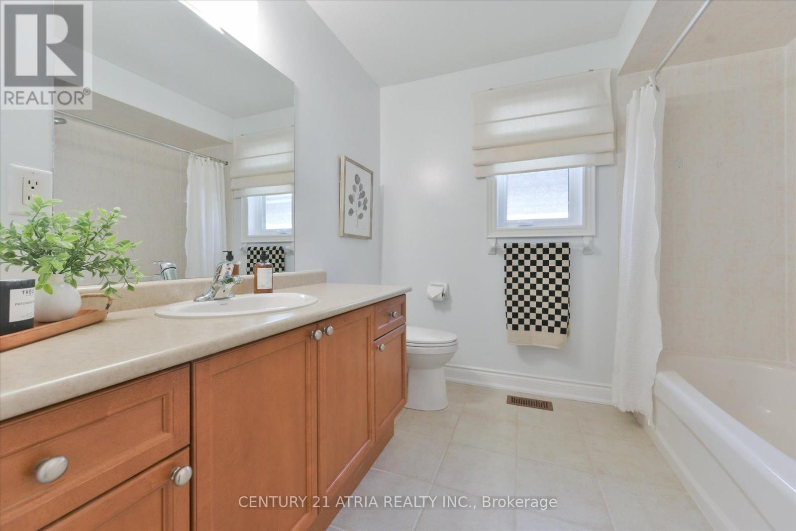 119 Martini Drive, Richmond Hill, Ontario  L4S 2V5 - Photo 40 - N13234046