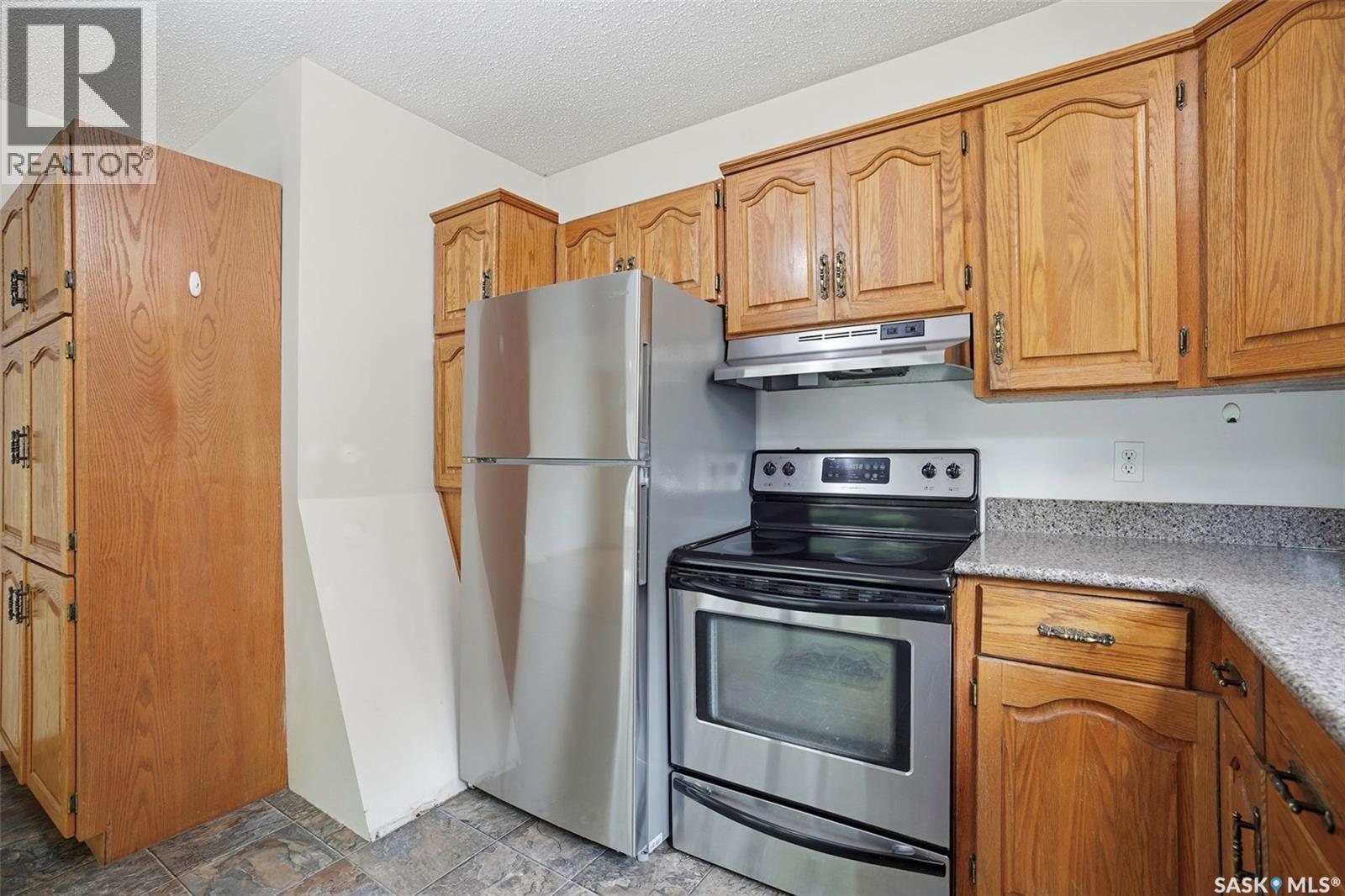 302 Mckinnon Avenue S, Saskatoon, Saskatchewan  S7N 1J5 - Photo 10 - SK037895