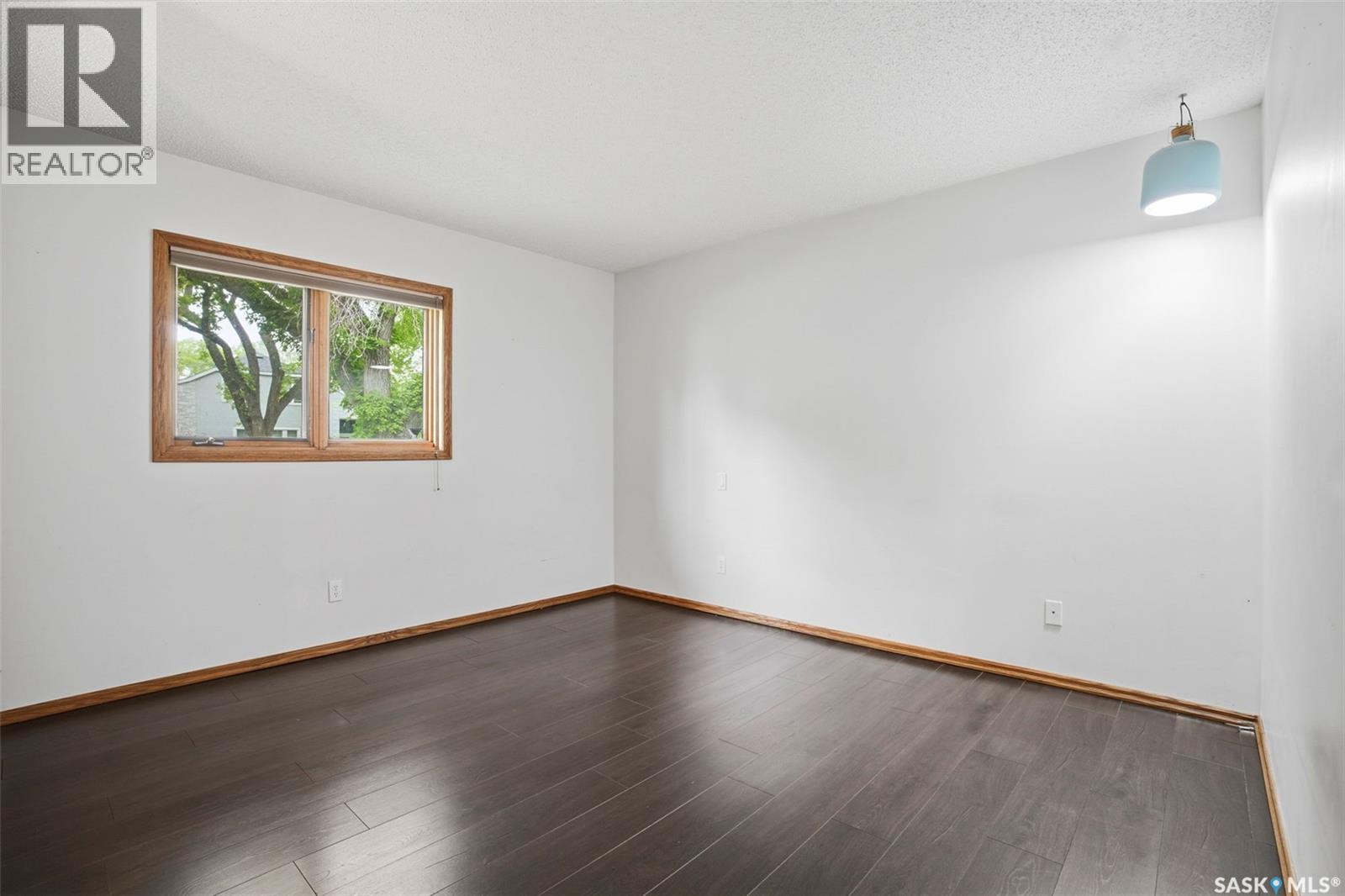 302 Mckinnon Avenue S, Saskatoon, Saskatchewan  S7N 1J5 - Photo 12 - SK037895