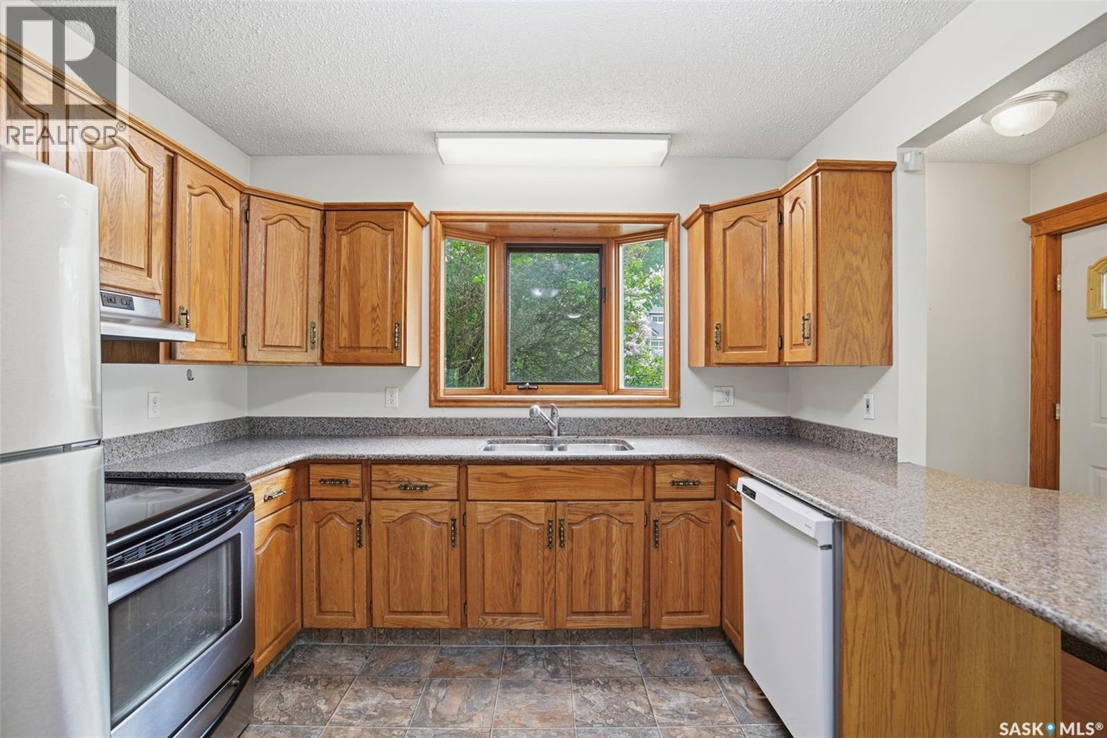 302 Mckinnon Avenue S, Saskatoon, Saskatchewan  S7N 1J5 - Photo 9 - SK037895