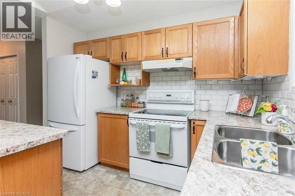 25 Bankside Drive Unit# 6, Kitchener, Ontario N2N 3M6 - Photo 12 - 40835252