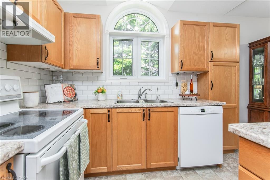25 Bankside Drive Unit# 6, Kitchener, Ontario N2N 3M6 - Photo 13 - 40835252