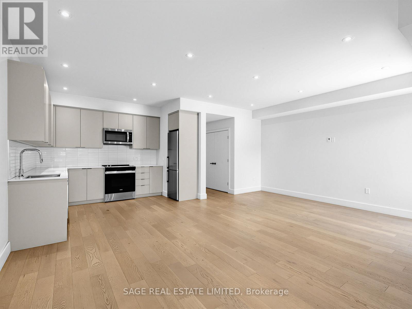 1 - 909 Castlefield Avenue, Toronto, Ontario  M6B 1C9 - Photo 10 - W13233956