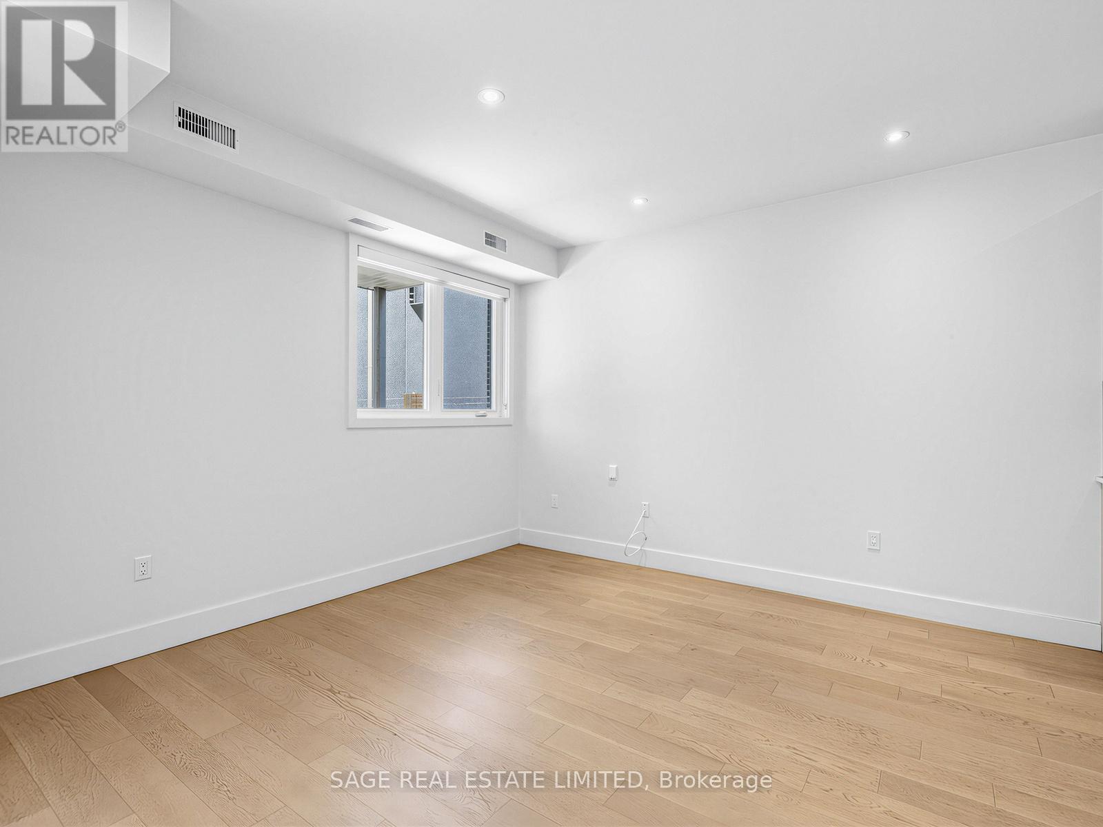 1 - 909 Castlefield Avenue, Toronto, Ontario  M6B 1C9 - Photo 15 - W13233956