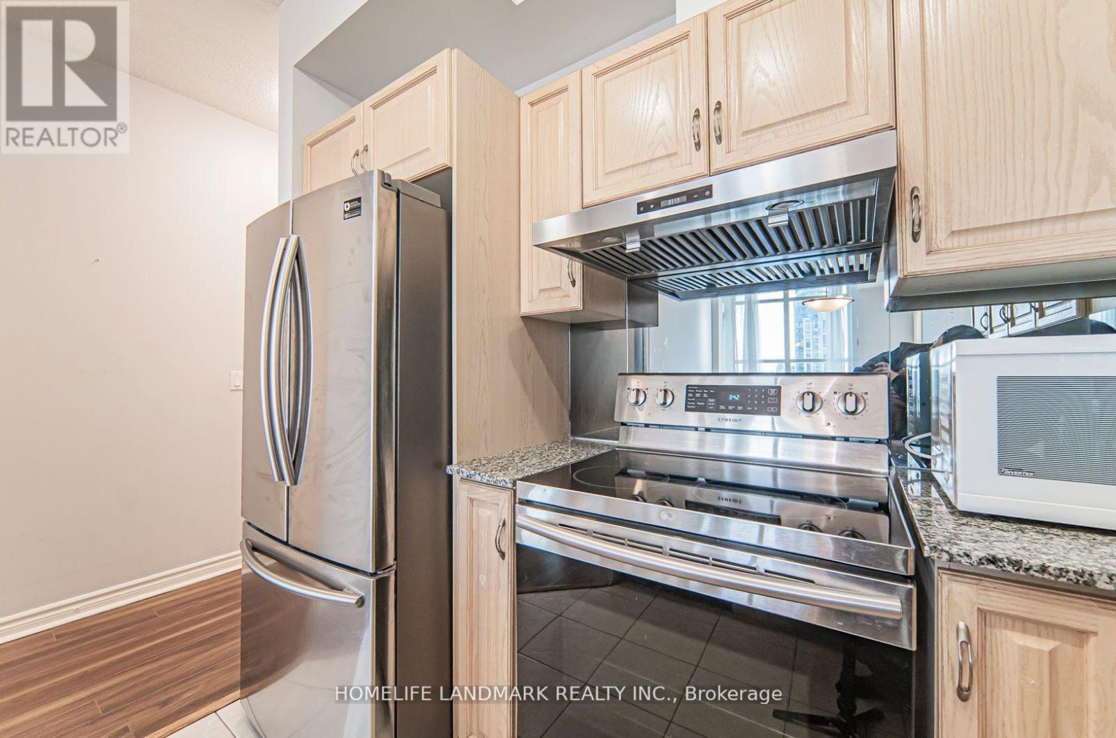 2506 - 33 Elm Drive, Mississauga, Ontario  L5B 4M2 - Photo 5 - W13233964
