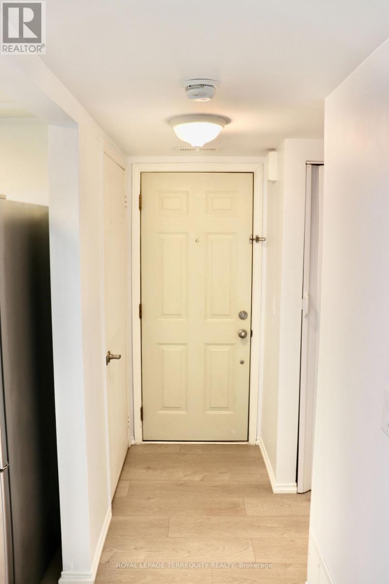 45 - 117 Bristol Road E, Mississauga, Ontario  L4Z 3P6 - Photo 2 - W13233974