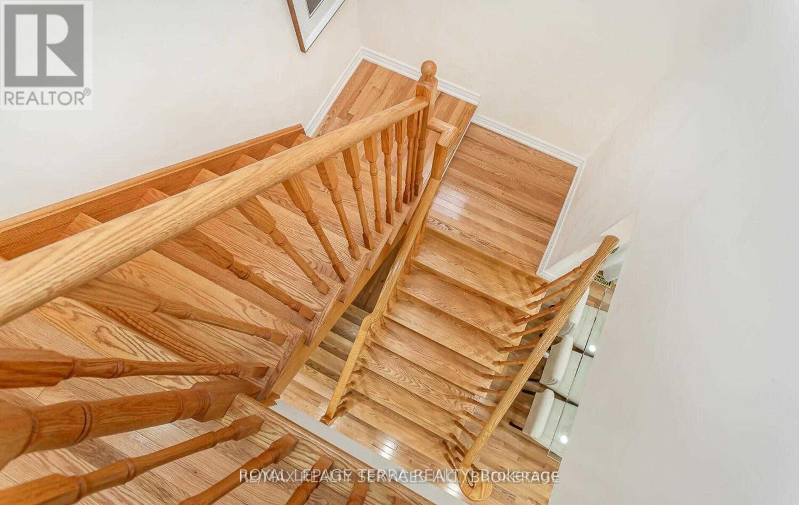 9 Chesterwood Crescent, Brampton, Ontario  L6Y 0Z3 - Photo 15 - W13233996