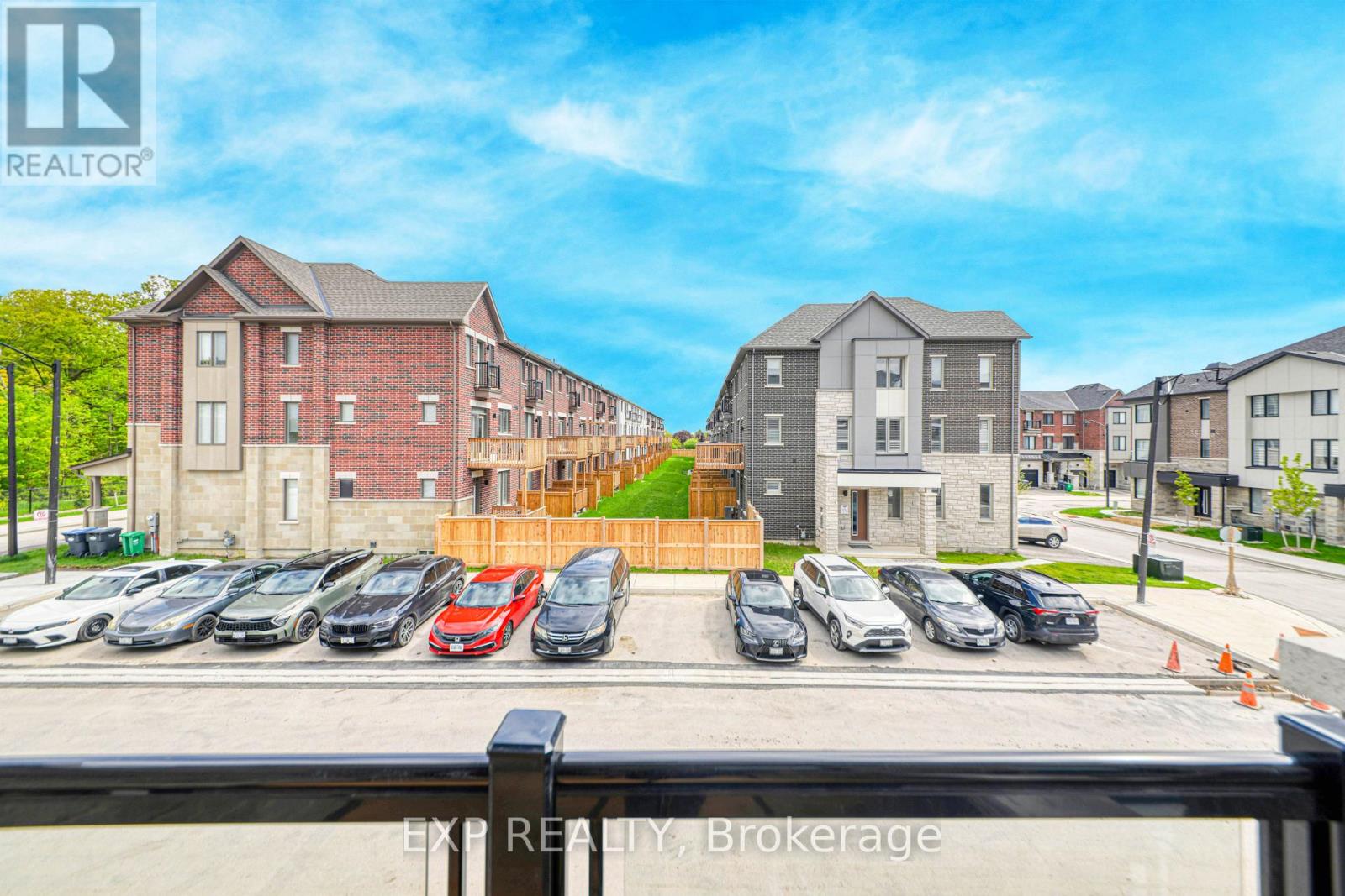 5138 Vetere Street, Mississauga, Ontario  L5M 2S8 - Photo 10 - W13234006