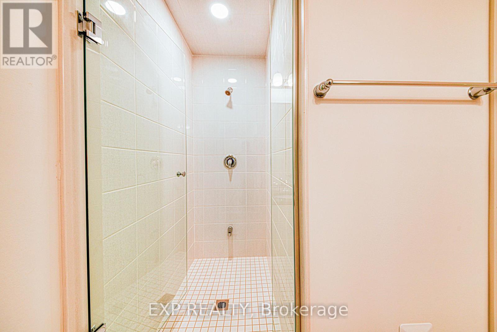 5138 Vetere Street, Mississauga, Ontario  L5M 2S8 - Photo 15 - W13234006