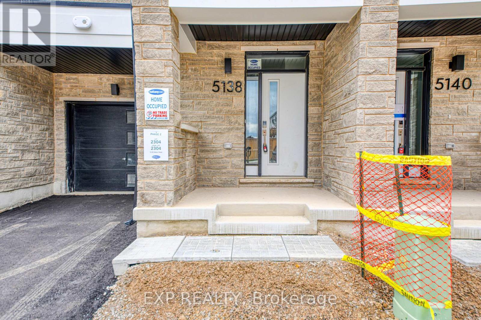 5138 Vetere Street, Mississauga, Ontario  L5M 2S8 - Photo 2 - W13234006