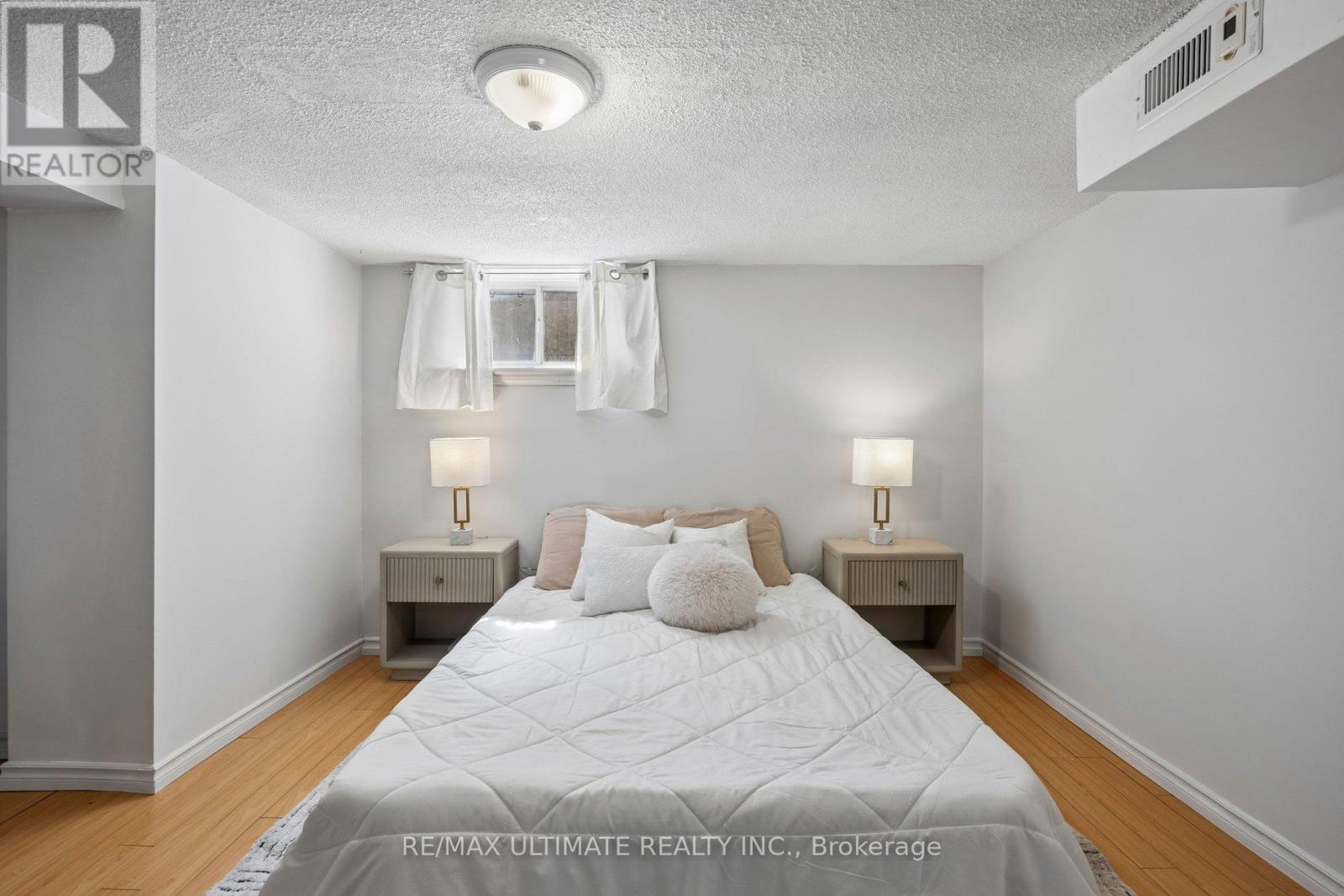 Basement - 34 Compton Crescent, Toronto, Ontario  M3M 2C2 - Photo 10 - W13234068