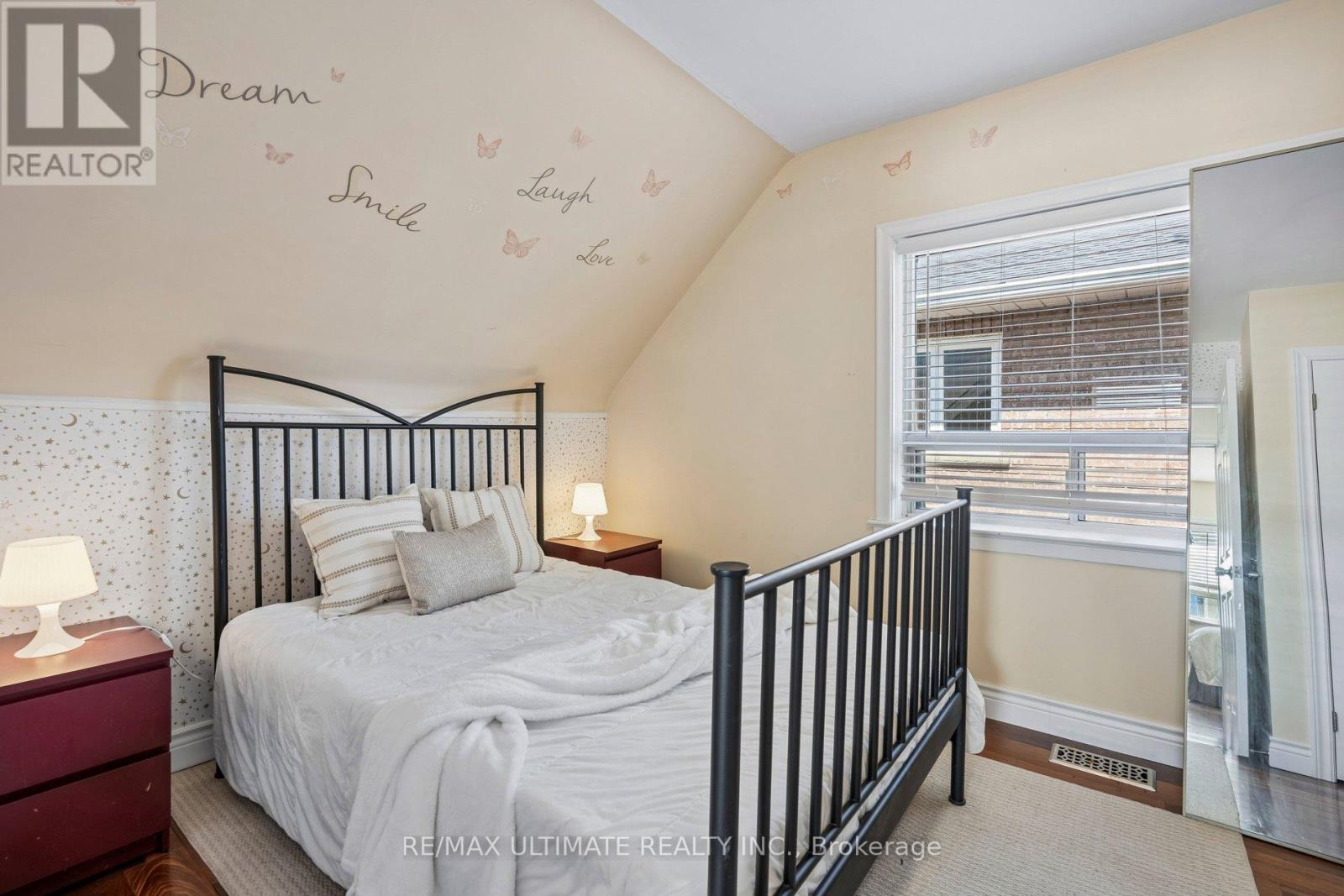 Main - 34 Compton Crescent, Toronto, Ontario  M3M 2C2 - Photo 28 - W13234076