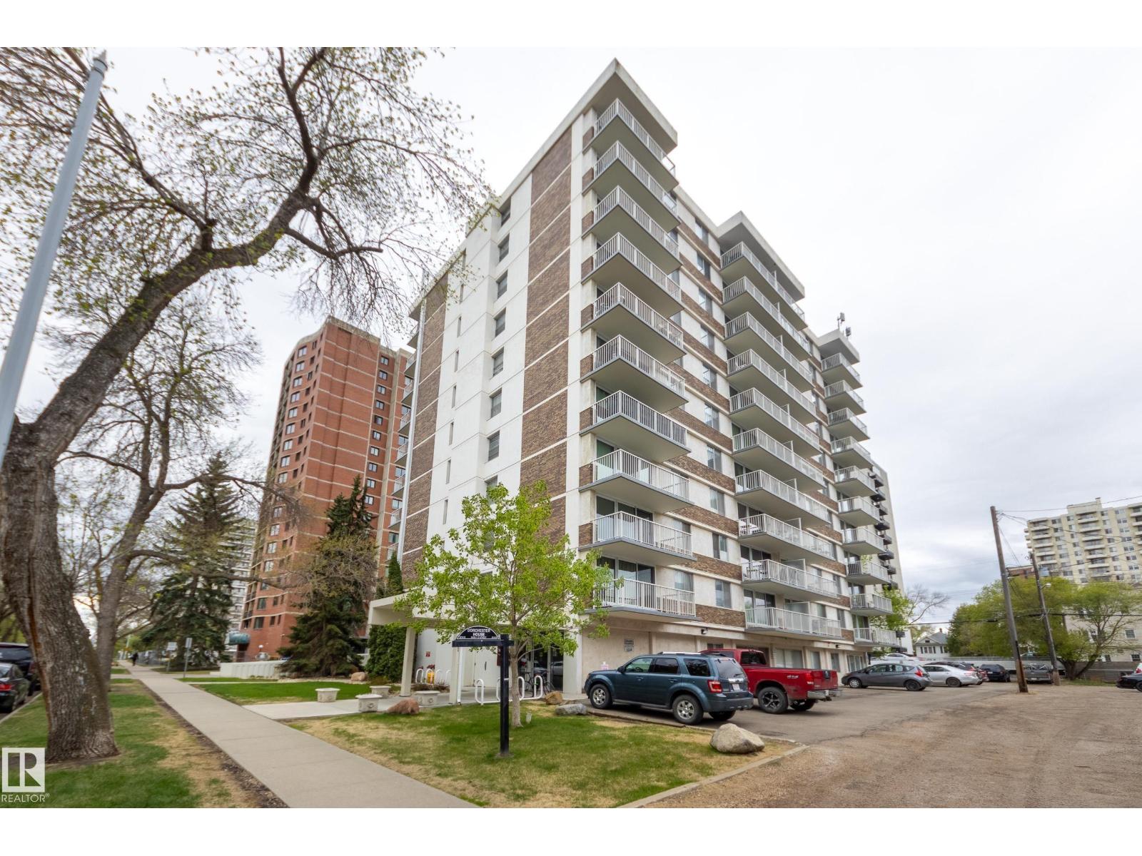 #103 9930 113 St NW, Edmonton, Alberta  T5K 1N8 - Photo 2 - E4489412