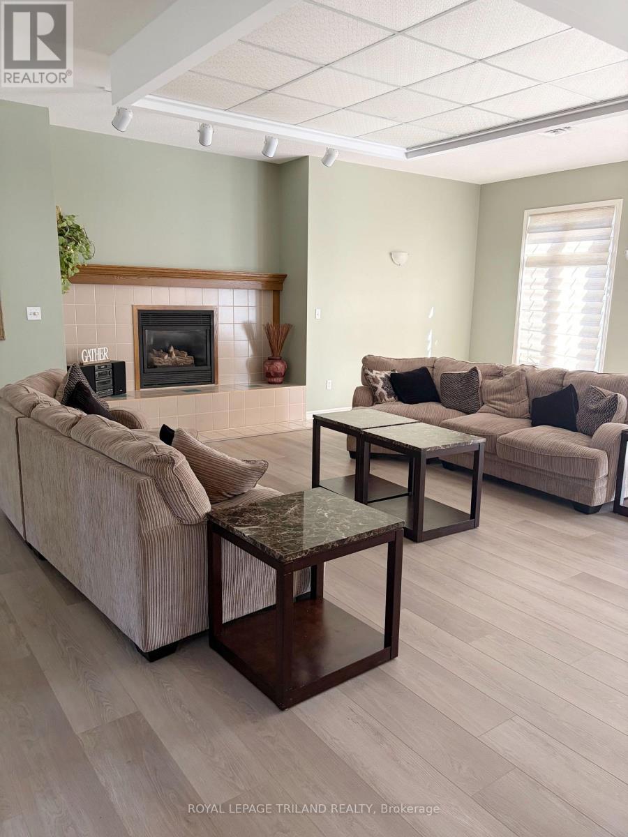 17 - 1100 Byron Baseline Road, London South, Ontario  N6K 4M3 - Photo 40 - X13234134