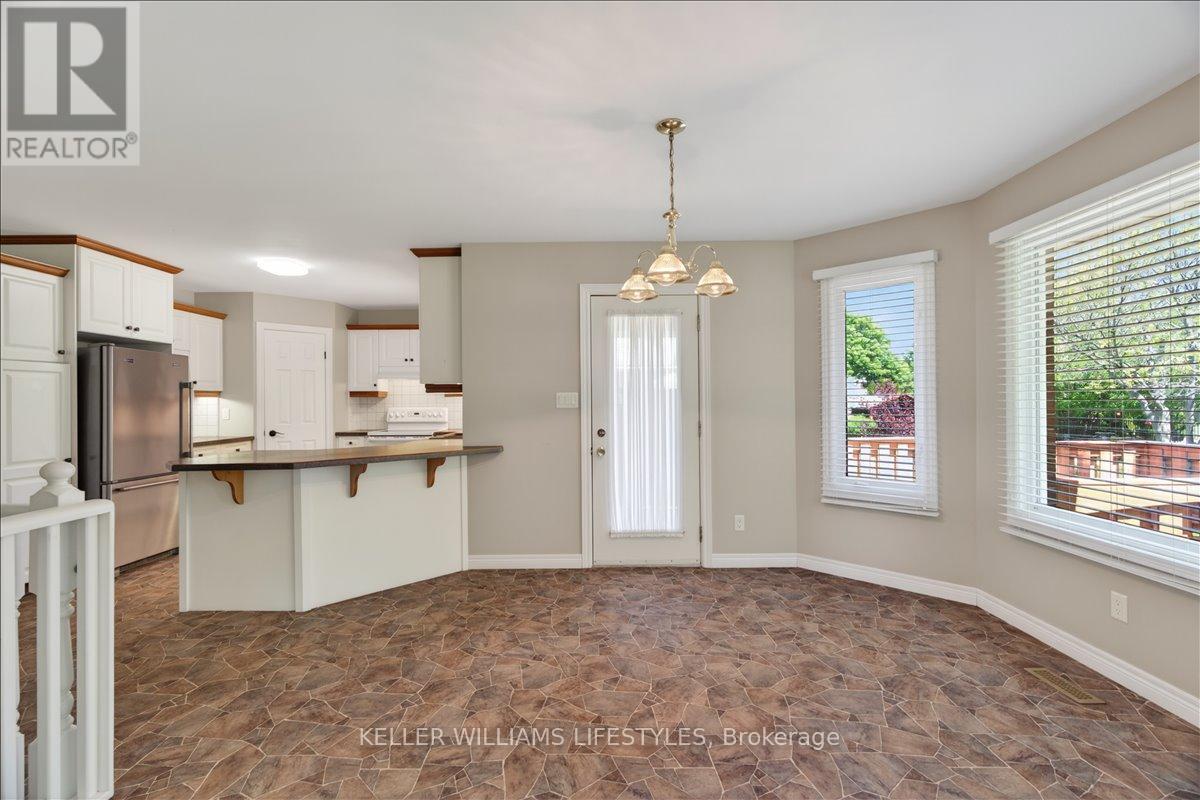 49 Ann Street, Lambton Shores, Ontario  N0M 1B0 - Photo 10 - X13234338