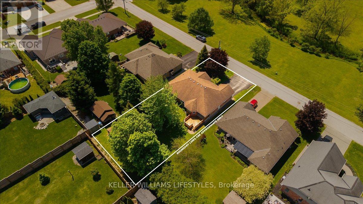 49 Ann Street, Lambton Shores, Ontario  N0M 1B0 - Photo 45 - X13234338