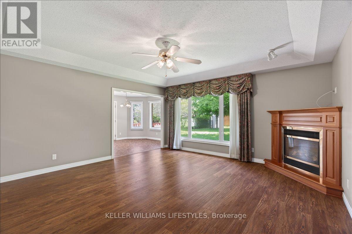 49 Ann Street, Lambton Shores, Ontario  N0M 1B0 - Photo 9 - X13234338