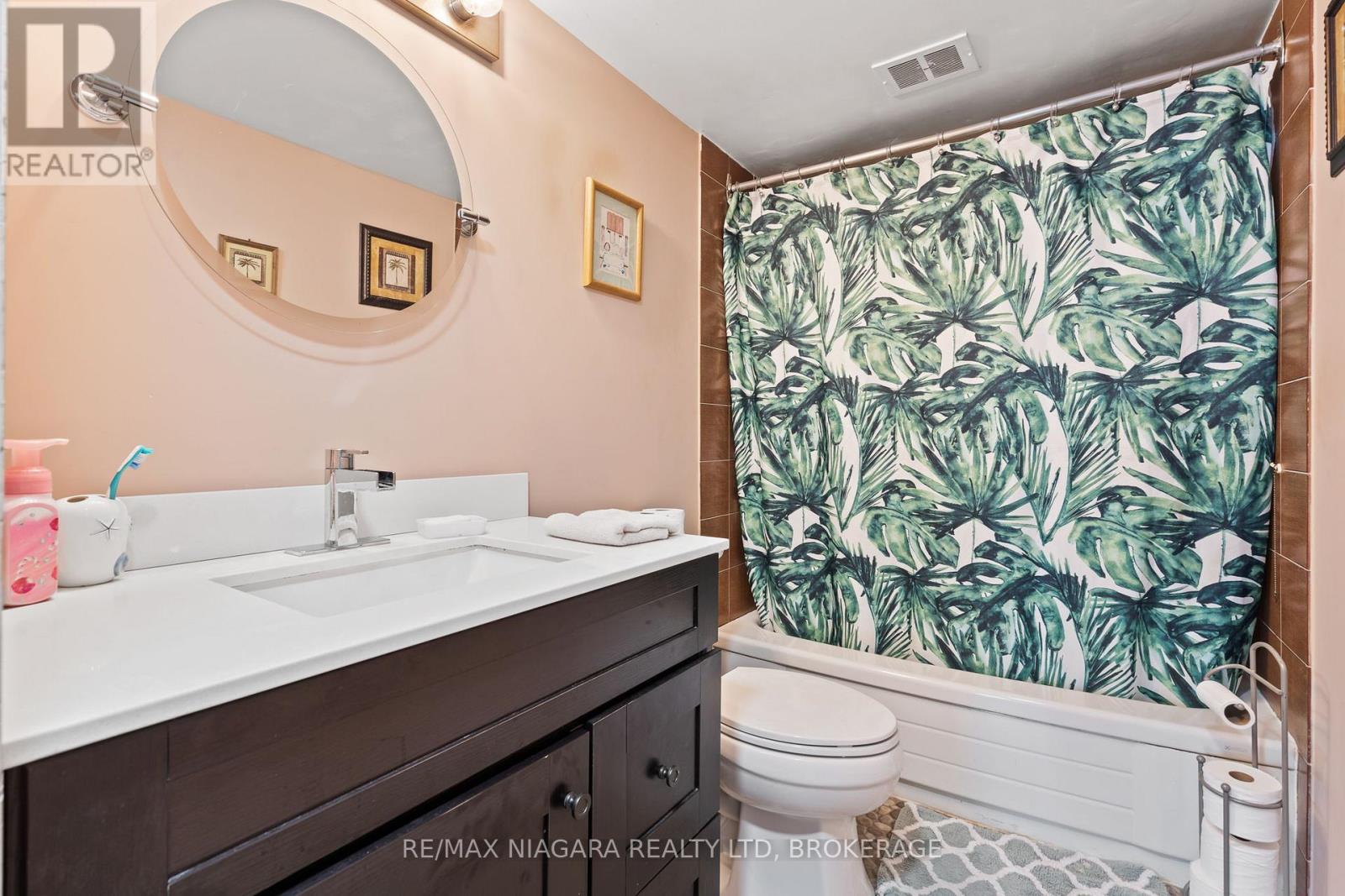 B5 - 7 Gale Crescent, St. Catharines, Ontario  L2R 7M8 - Photo 16 - X12983432