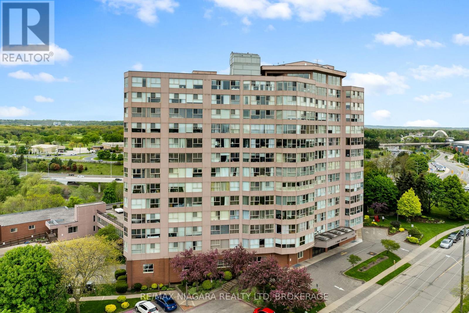 B5 - 7 Gale Crescent, St. Catharines, Ontario  L2R 7M8 - Photo 44 - X12983432