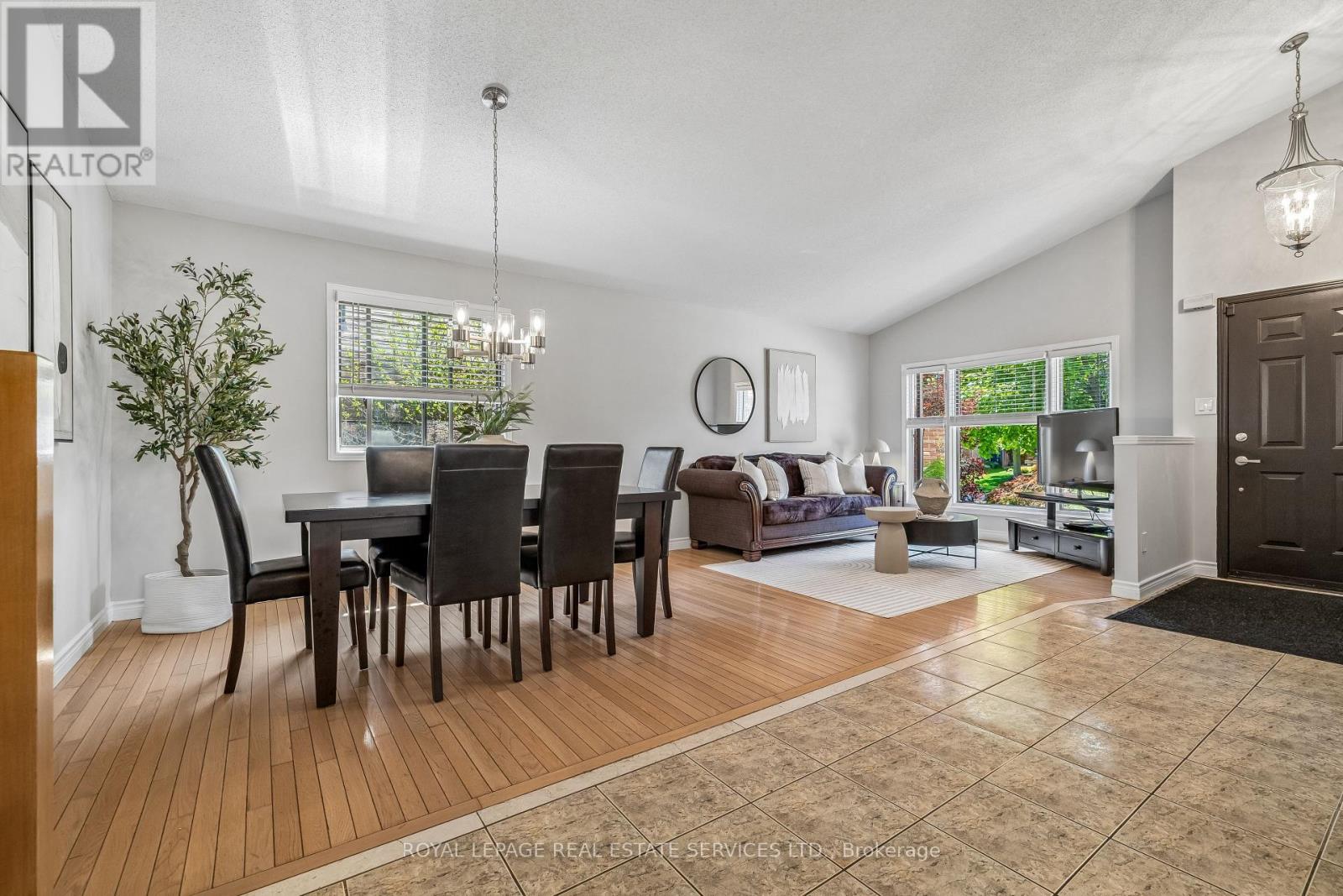 39 Liam Drive, Hamilton, Ontario  L9G 4Y1 - Photo 9 - X13233916