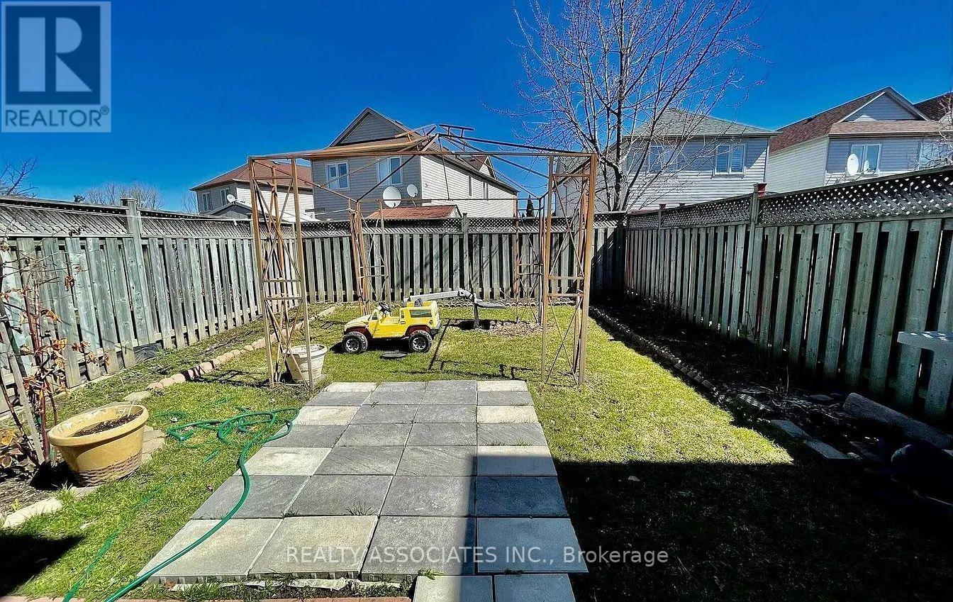 33 Holloway Road, Markham, Ontario  L3S 4P2 - Photo 13 - N13228202