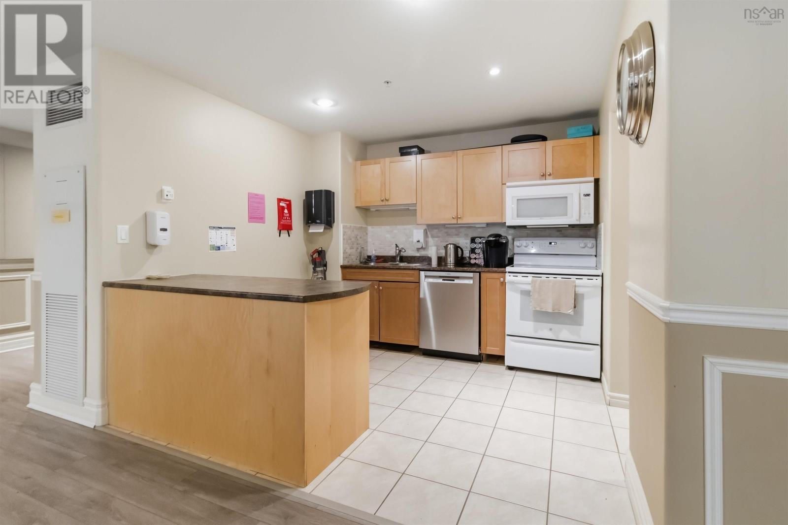 305 36 Southgate Drive, Bedford, Nova Scotia  B4A 4M4 - Photo 42 - 202613100