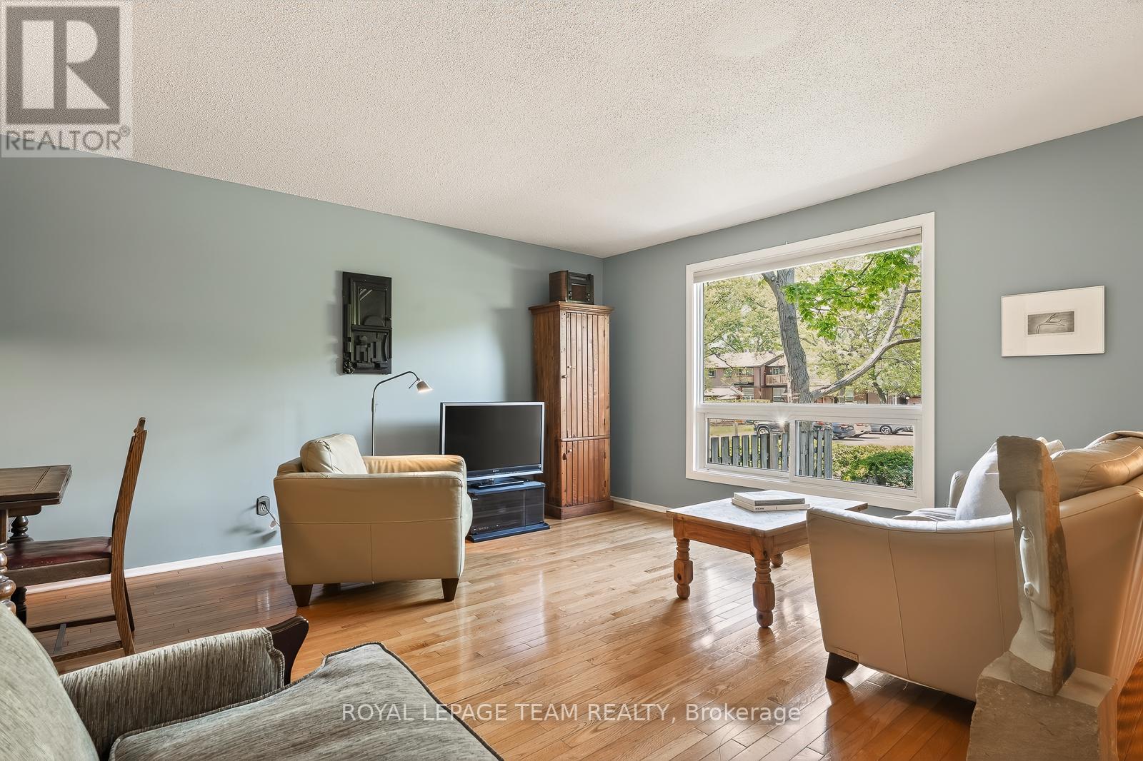 9 - 402 Montfort Street, Ottawa, Ontario  K1L 8G7 - Photo 3 - X13234162