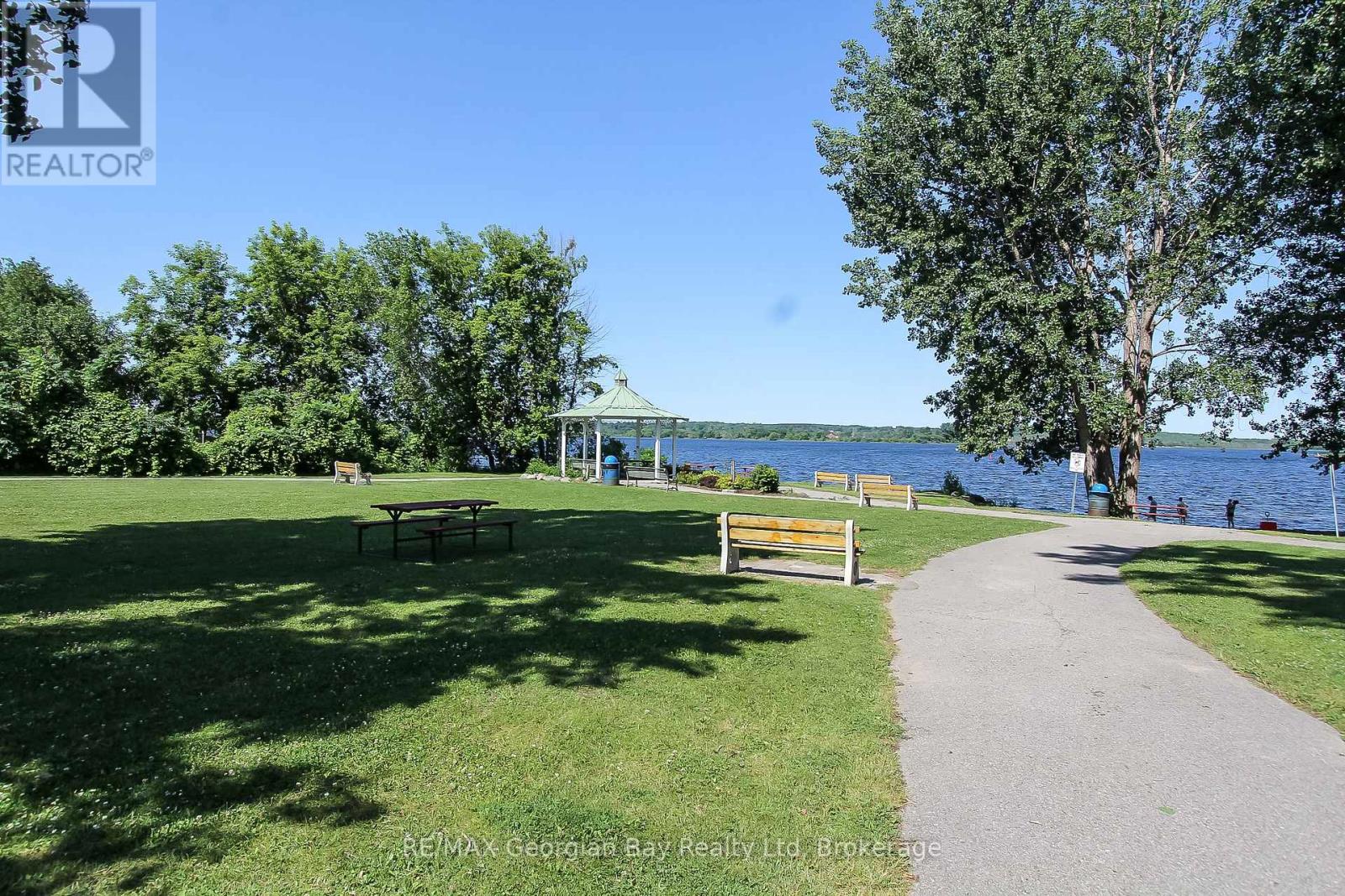 210 Wycliffe Cove, Tay, Ontario  L0K 2A0 - Photo 45 - S12660812
