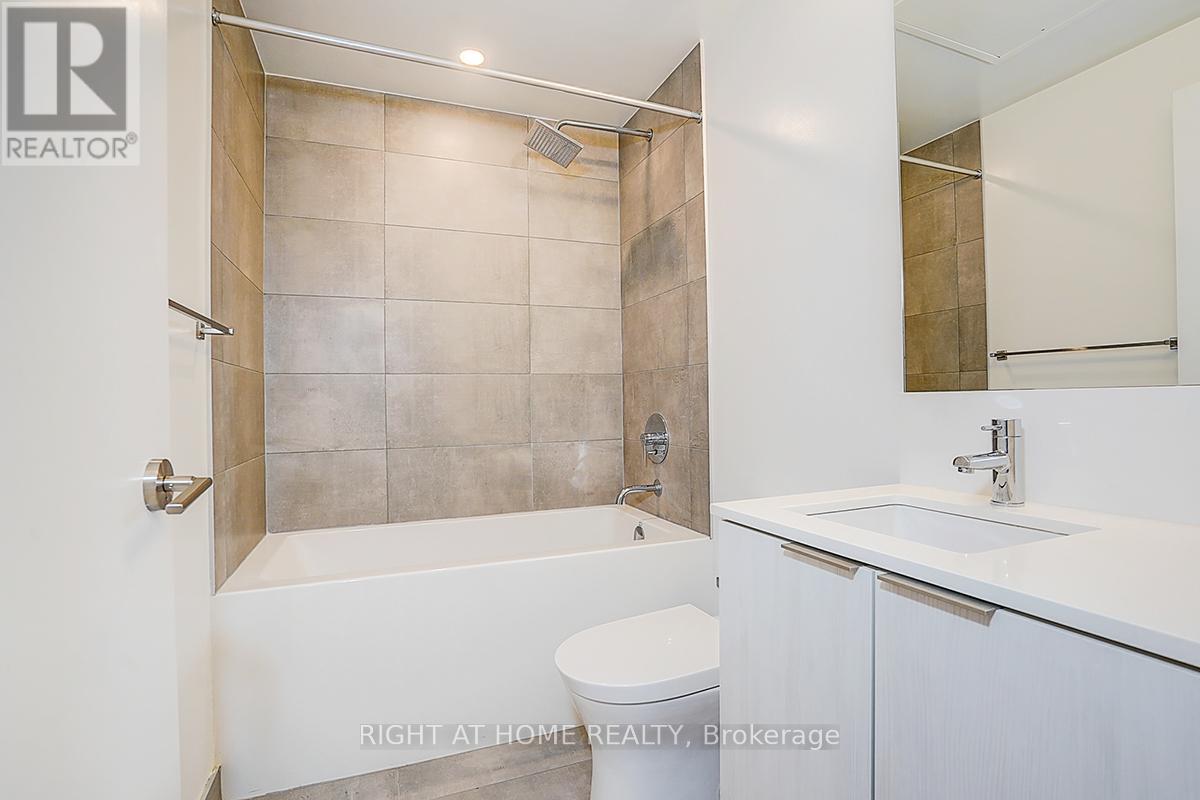 2606 - 8 Wellesley Street W, Toronto, Ontario  M4Y 0J5 - Photo 25 - C13224822