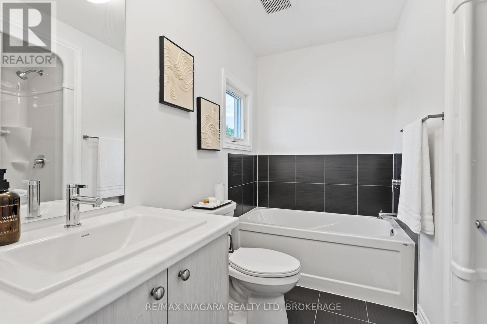 219 Wells Avenue, Fort Erie, Ontario  L0S 1N0 - Photo 23 - X13234296