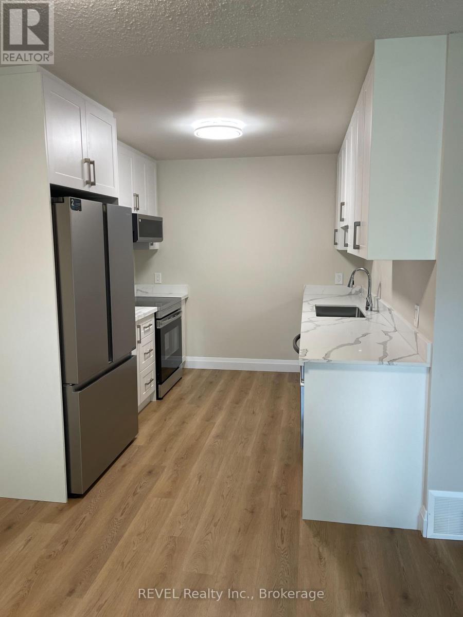 114 Bartlett Street, Thorold, Ontario  L2V 4Y5 - Photo 6 - X13234390