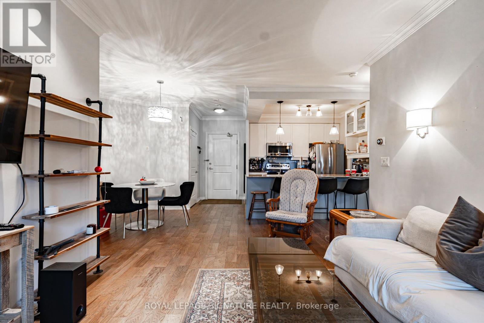 109 - 245 Dalesford Road, Toronto, Ontario  M8Y 4H7 - Photo 4 - W13083156