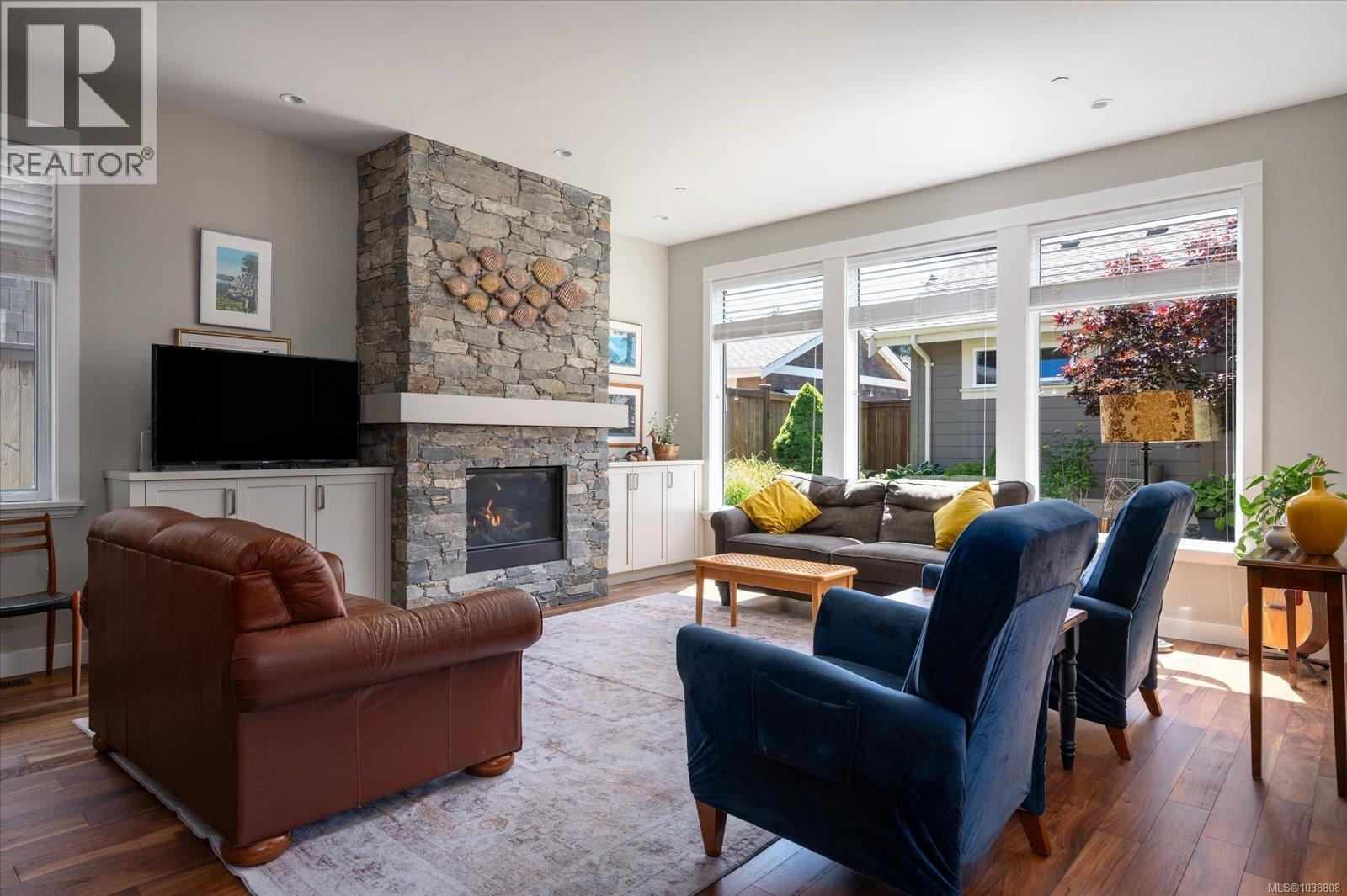 710 West Ridge Way, Qualicum Beach, British Columbia  V9K 0A9 - Photo 8 - 1038808